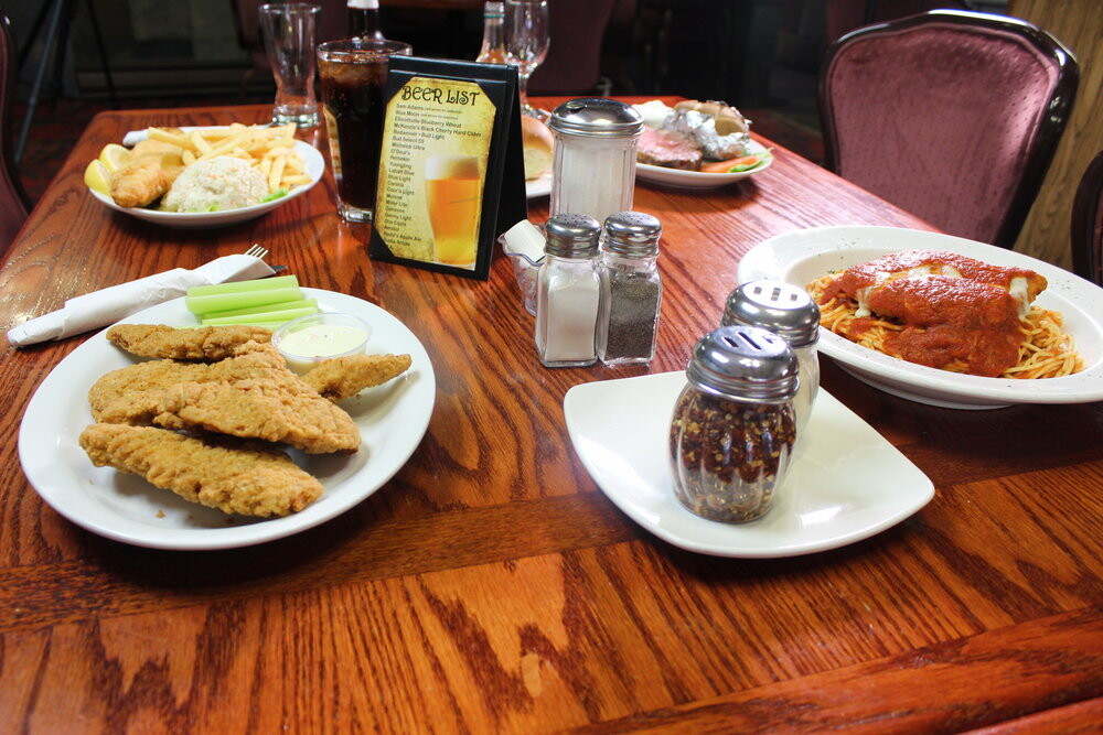 Country Club Family Restaurant in Medina, NY